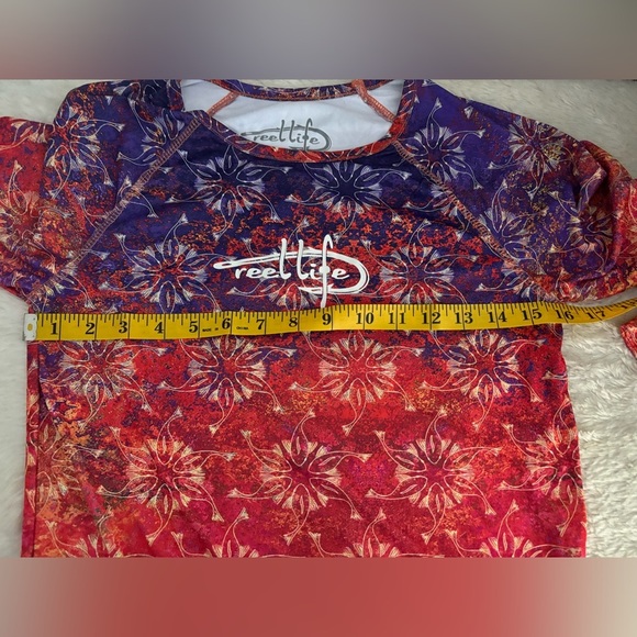 Reel Life Women's AOP Sundial Fish Long Sleeve UV Fishing Shirt Size Small - Picture 4 of 4
